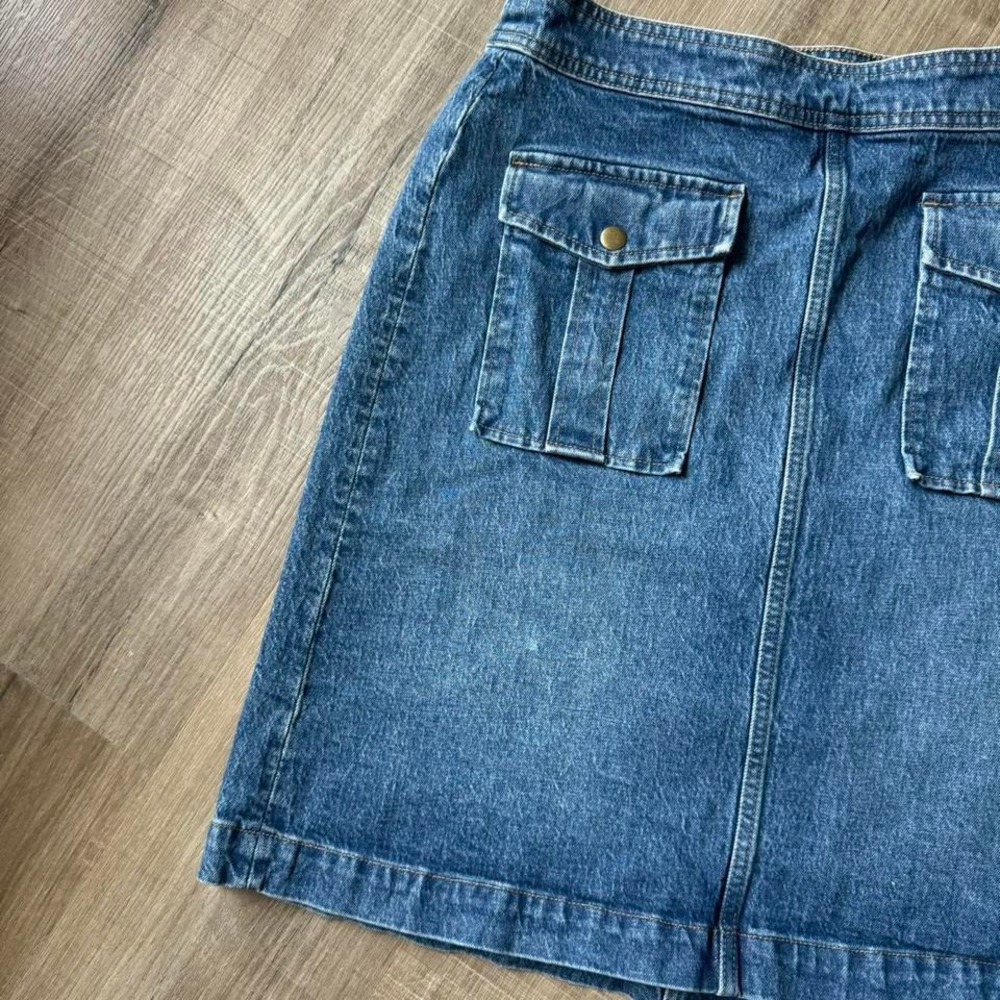 J.Crew Flap Pocket Denim Skirt Women's Size 30‎ Medium Wash Jean Boho Classic - Picture 3 of 6